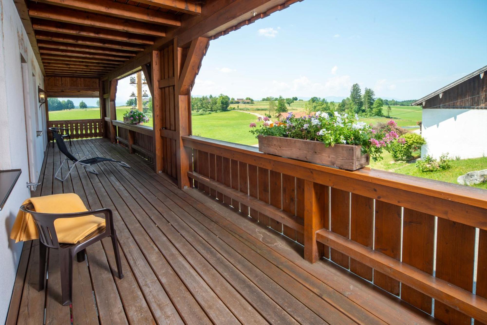 Landhotel Hoisl-Braeu เพนซ์แบร์ก ภายนอก รูปภาพ